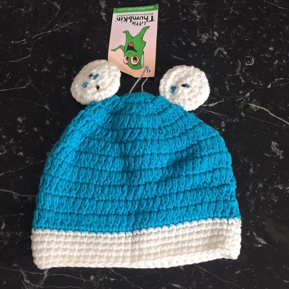 Little Thumbkin 💯 % Hand Crocheted and Kni… - Picture 4 of 6